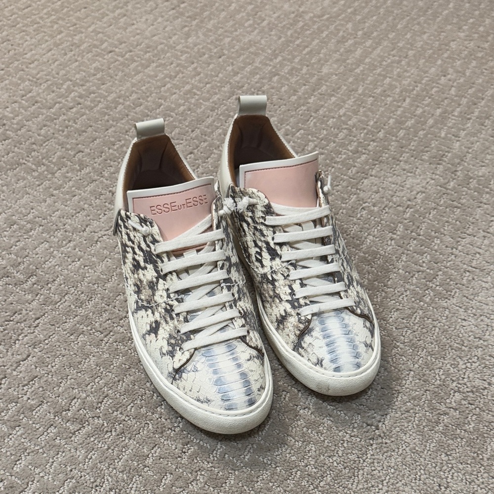 ESSeutEsse Python Print Women's Sneakers